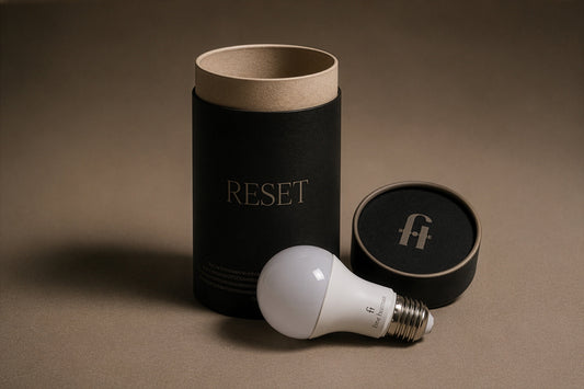 Blue Zero E27 RESET Light Bulb